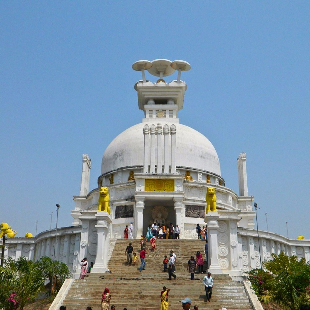 dhauli shanti stupa